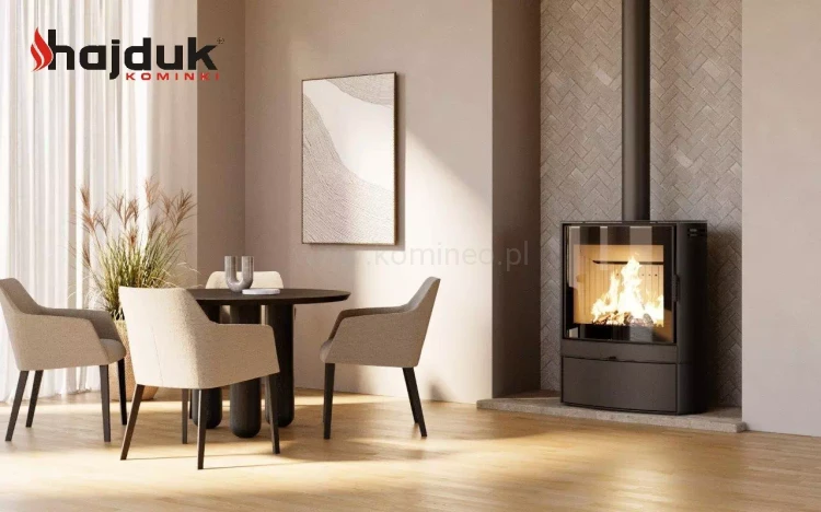 HAJDUK ELIPSE F3 Piec kominkowy stalowy - aranżacja