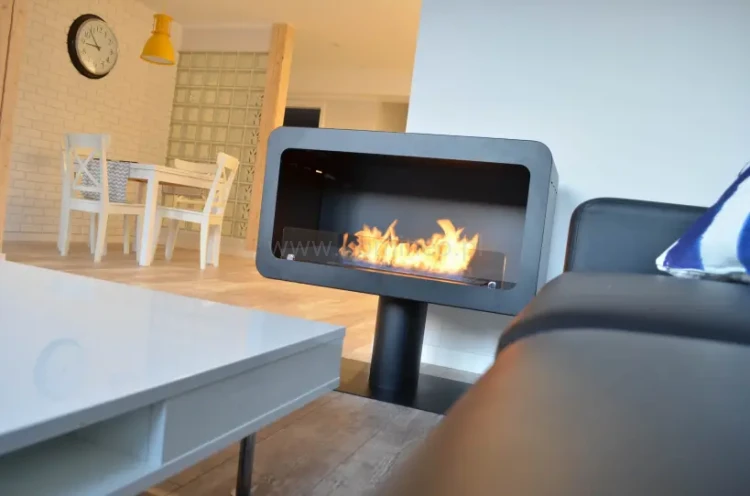 Biokominek INFIRE INECCO CZARNY aranżacja