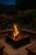 INFIRE INGARDEN FIRESQUARE – palenisko ogrodowe w ogrodzie o zmroku